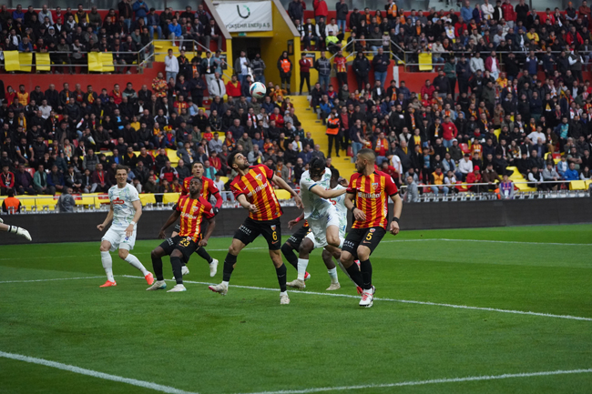 Kayserispor - Rizespor maçı fotoğrafları
