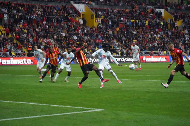 Kayserispor - Rizespor maçı fotoğrafları