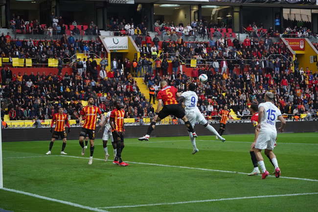 Kayserispor - Rizespor maçı fotoğrafları