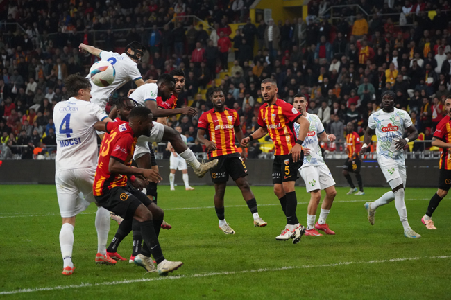 Kayserispor - Rizespor maçı fotoğrafları