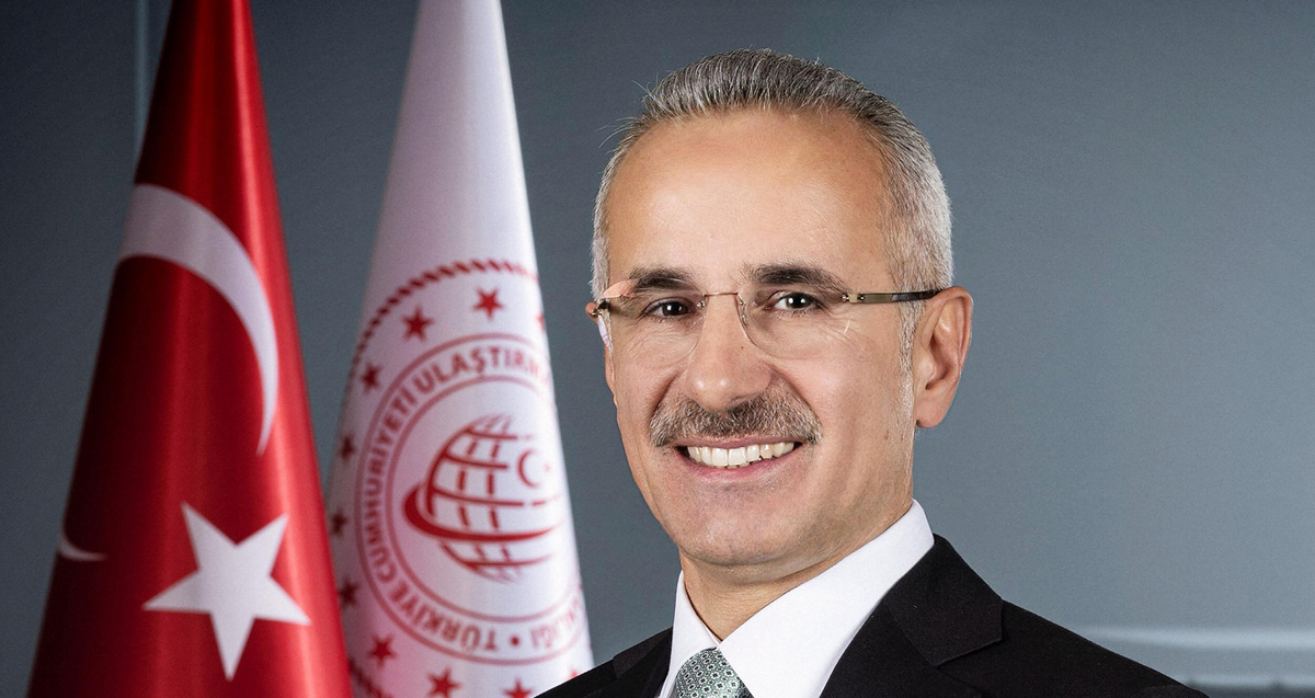 Ulaştırma ve Altyapı Bakanı Abdulkadir Uraloğlu'ndan Ramazan bayramı mesajı
