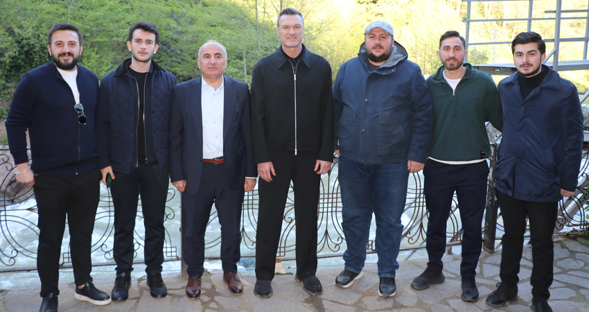 Milletvekili Alpay Özalan'dan Rize'de Milli Takım açıklaması