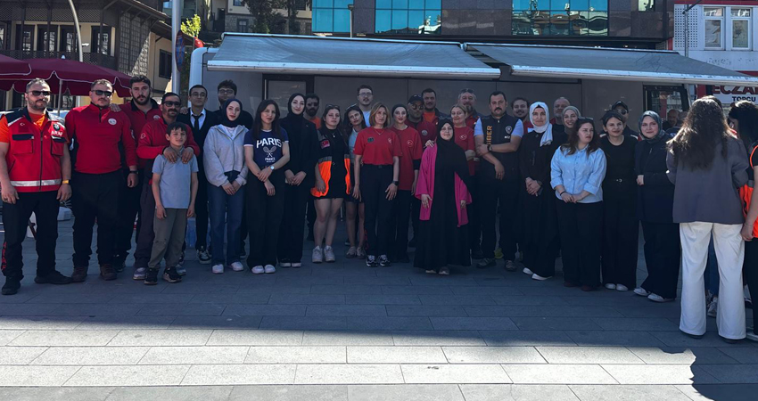 RTEÜ SİBERAY Topluluğu’ndan Kızılay iş birliğiyle kan bağışı kampanyası