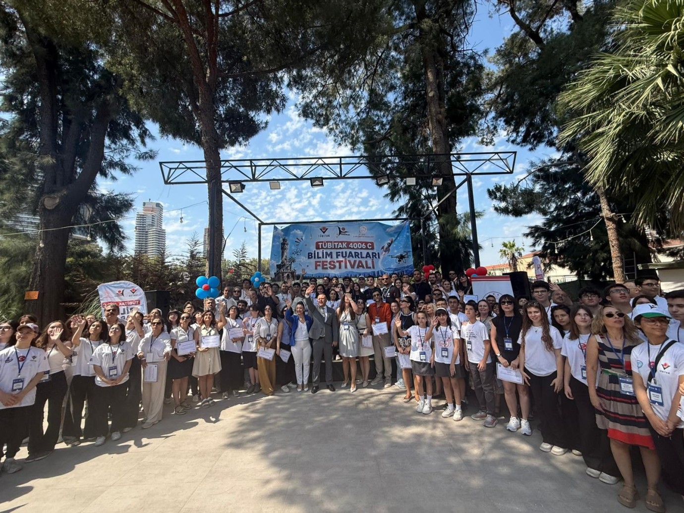 ‘TÜBİTAK 4006-C Bilim Fuarları Festivali' İzmir'de kapılarını açtı