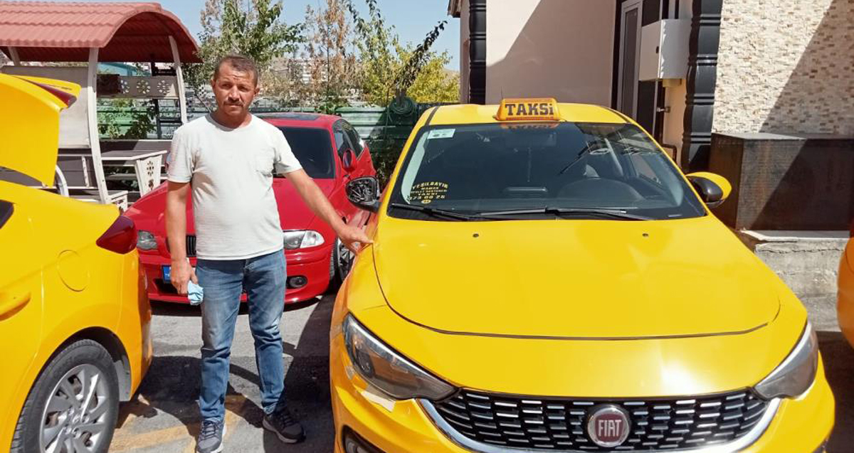 Müşterilerinin darp ettiği taksici Ferhat Özdemir korku dolu o anları anlattı 