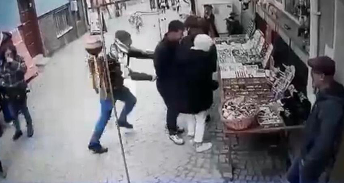 Eskişehir’e gezmeye gelen genç bıçaklı saldırıya uğradı