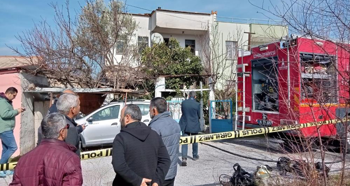 İzmir'de çıkan ev yangınında Hasan Çevik hayatını kaybetti