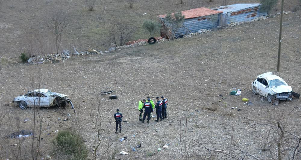 Isparta'da meydana gelen kazada Gamze Kılınç ve Özkan Göçer hayatını kaybederken Salman Ünlüsoy yaralandı