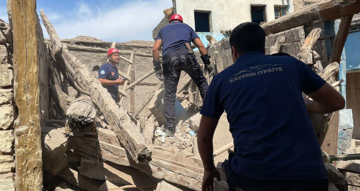 Metruk bina yıkımında göçük: Hasan Şipal hayatını kaybetti