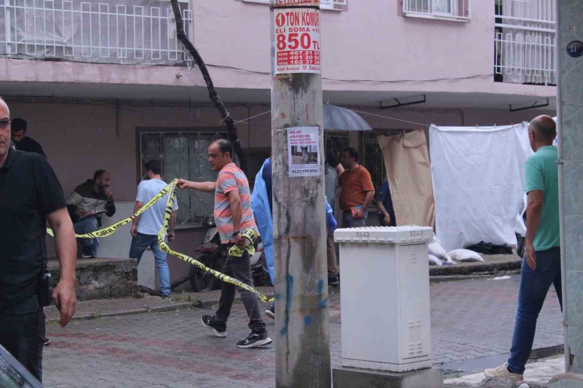 İzmir'de ki kan donduran cinayette ölü sayısı 4’e yükseldi
