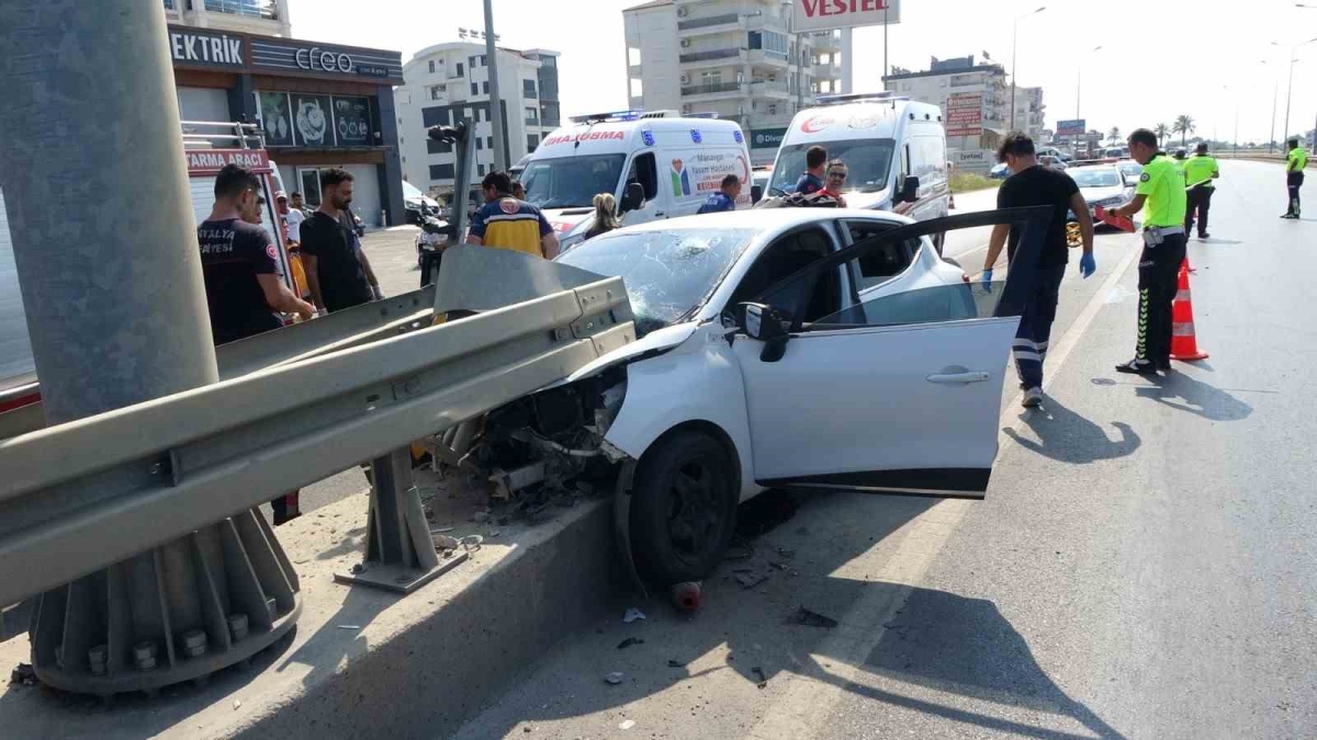 Antalya'da meydana gelen kazada Cumali Kiraz ve Mehmet Emin Kiraz yaralanırken Halil İbrahim Güneş hayatını kaybetti