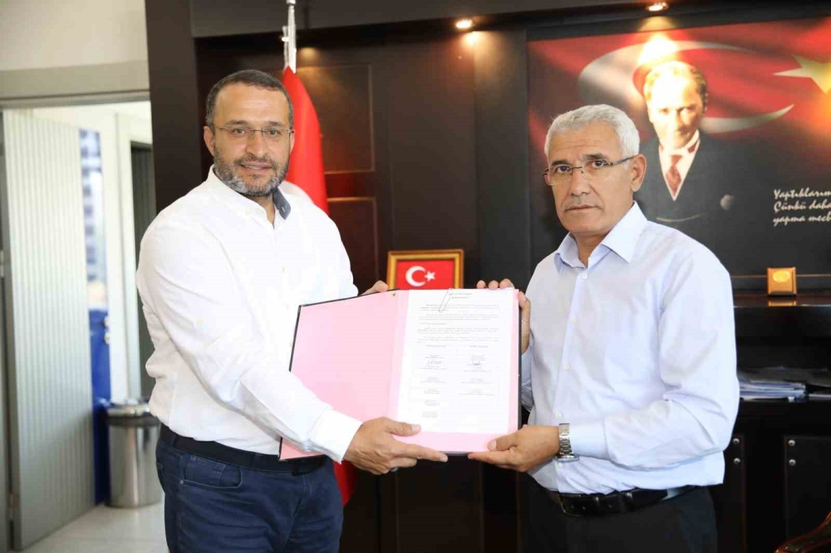 Battalgazi Belediye Başkanı Osman Güder’den personele zam müjdesi
