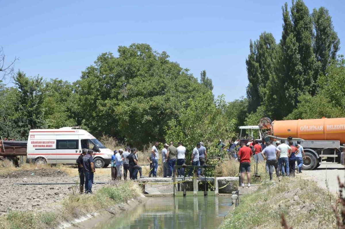 Burdur’da kaybolan 7 yaşındaki Süleyman Sancar'ı aramak için su kanalında çalışma başlatıldı

