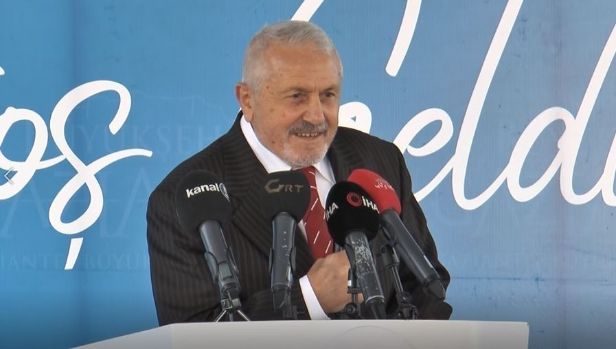 Eski futbolcu ve teknik direktör Sakıp Özberk hayatını kaybetti
