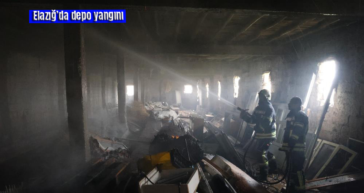  Elazığ’da depo yangını