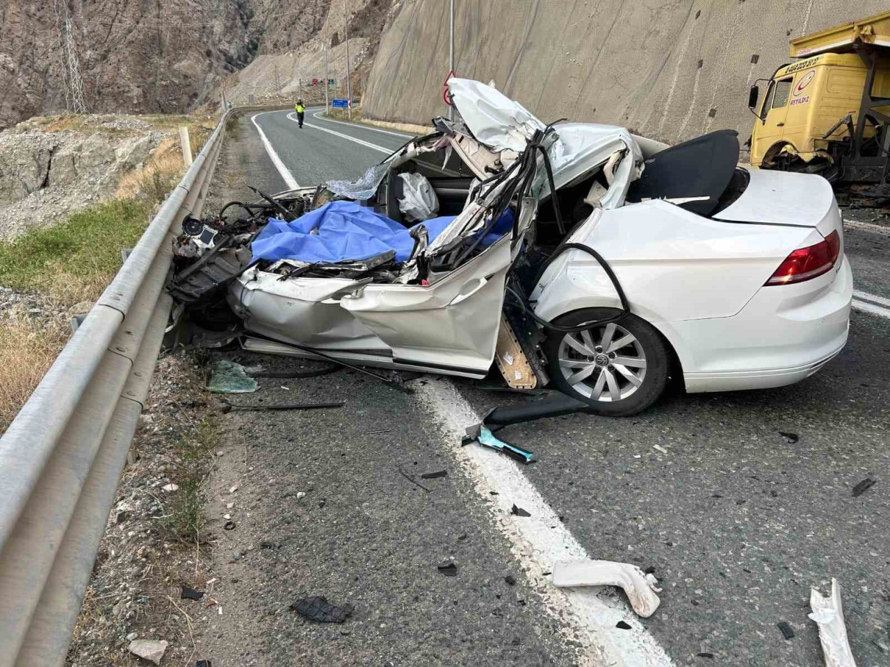 Artvin-Erzurum kara yolunda ki kazada Hasan Serdar Alyüz hayatını kaybetti